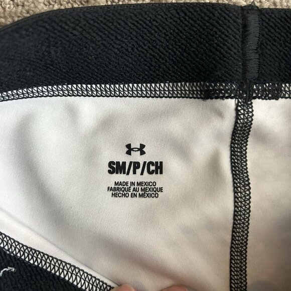 Under Armour Womens Small S Compression Spandex Bike Shorts Long Geometric Gym - Picture 4 of 7